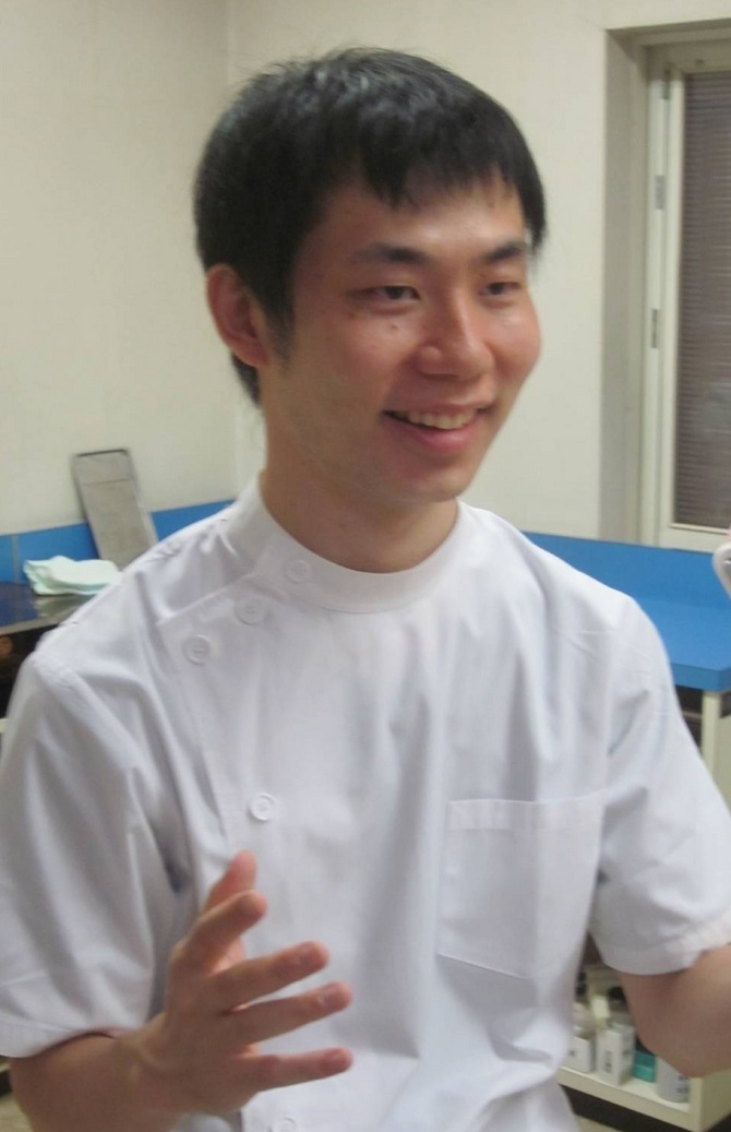 矯正歯科医 榎村徳仁 矯正歯科医 榎村徳仁